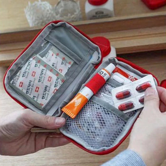 Apteczka podręczna / Organizer na leki – kompaktowa torba medyczna