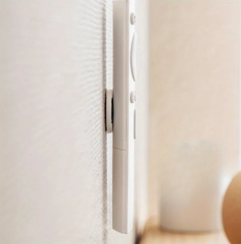 Magnetyczny uchwyt na pilot – montaż bez wiercenia, organizer ścienny z PP